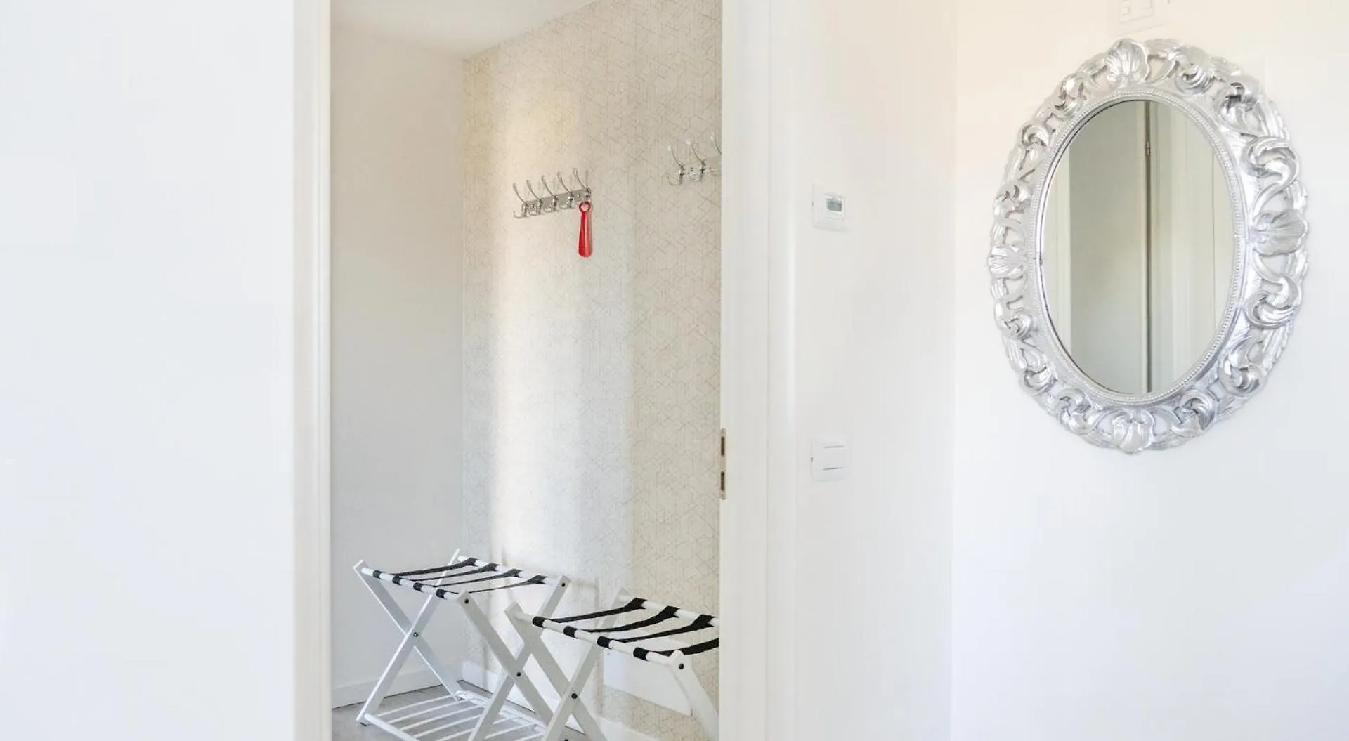 Апартаменты Gli Oleandri Sul Lago - Comfort E Relax Дезенцано-дель-Гарда